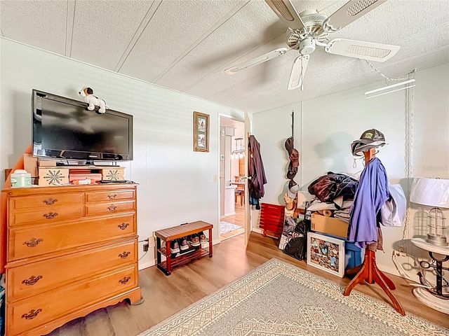 1437 MOHAWK CIRCLE, Tavares, FL 32778