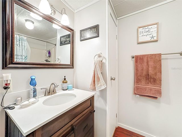 1437 MOHAWK CIRCLE, Tavares, FL 32778