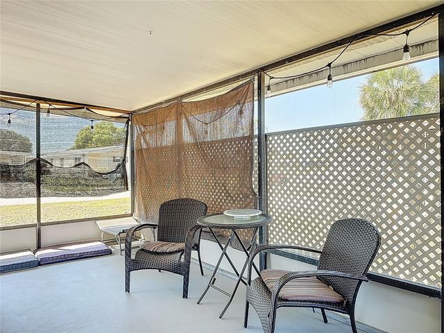 1437 MOHAWK CIRCLE, Tavares, FL 32778