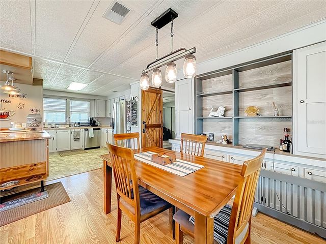 1437 MOHAWK CIRCLE, Tavares, FL 32778