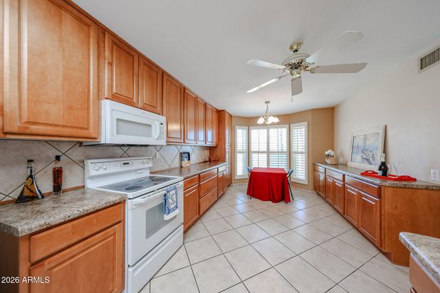 11009 W JACARANDA Drive, Sun City, AZ 85373