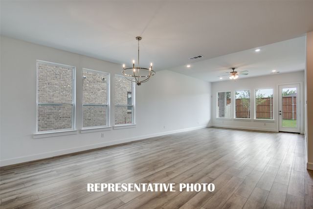 6836 Kingwood Drive, Mckinney, TX 75070