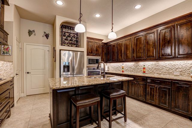 7205 E Nirvana Circle, North Richland Hills, TX 76182