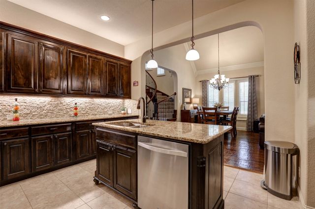 7205 E Nirvana Circle, North Richland Hills, TX 76182