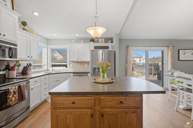 8635 Talon Drive, Manhattan, KS 66502