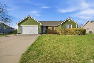 8635 Talon Drive, Manhattan, KS 66502