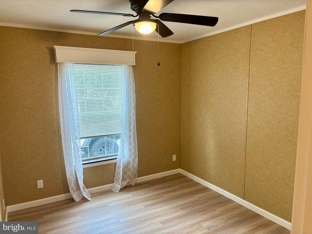 87 MOBILE DR, Thomasville, PA 17364
