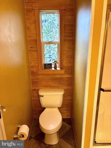 87 MOBILE DR, Thomasville, PA 17364