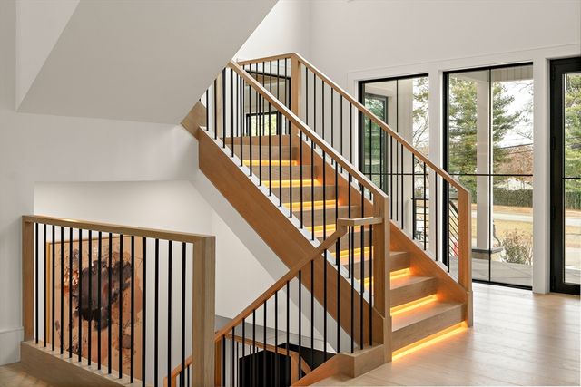 1301 Commonwealth Ave, Newton, MA 02465