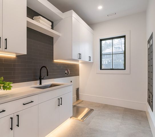 1301 Commonwealth Ave, Newton, MA 02465