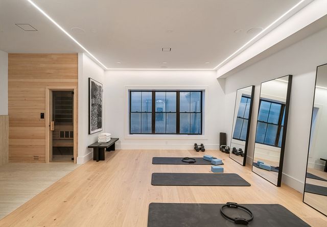 1301 Commonwealth Ave, Newton, MA 02465