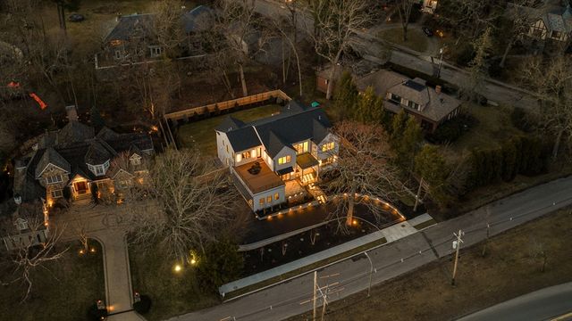 1301 Commonwealth Ave, Newton, MA 02465