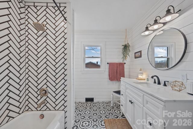 275 Tanner Street, Rutherfordton, NC 28139