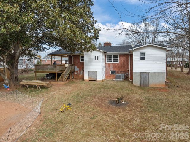 275 Tanner Street, Rutherfordton, NC 28139