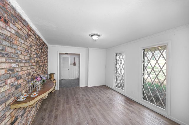 1650 Danciger Drive, Fort Worth, TX 76112