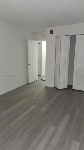 1817 NW 58th Avenue 22, Lauderhill, FL 33313