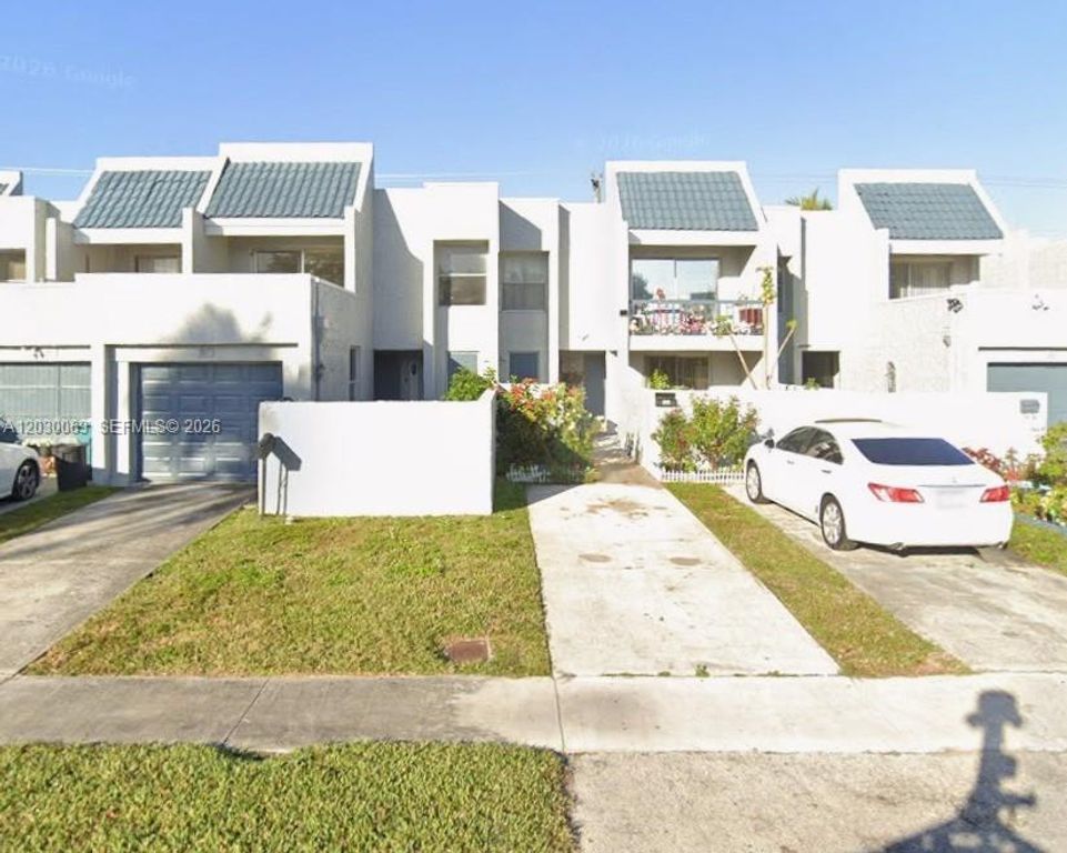 1817 NW 58th Avenue 22, Lauderhill, FL 33313