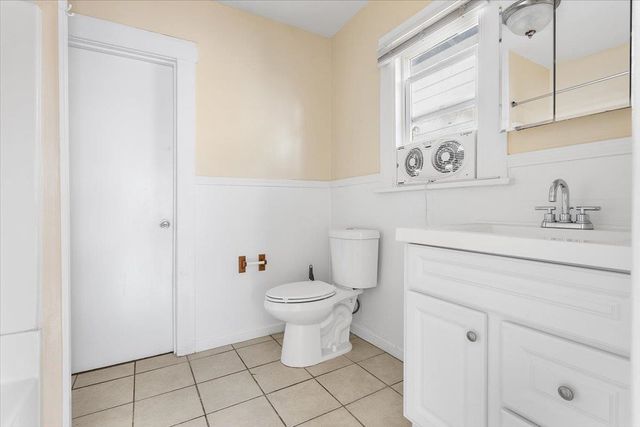 3029 Chestnut St, Oakland, CA 94608