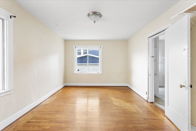 3029 Chestnut St, Oakland, CA 94608