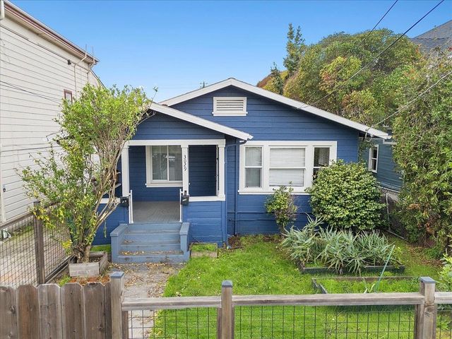 3029 Chestnut St, Oakland, CA 94608