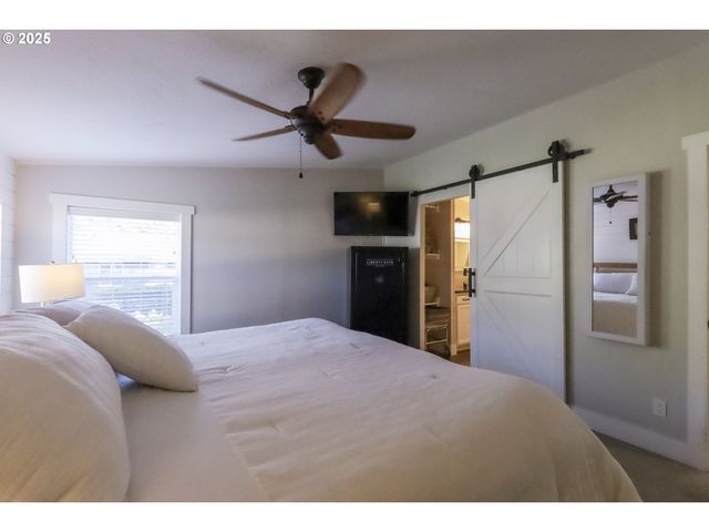 620 E 2ND St, Yamhill, OR 97148