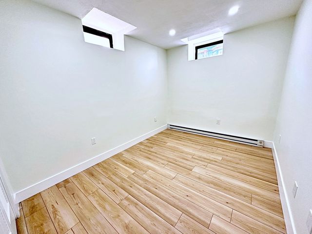 128 Webster St A, Boston, MA 02128