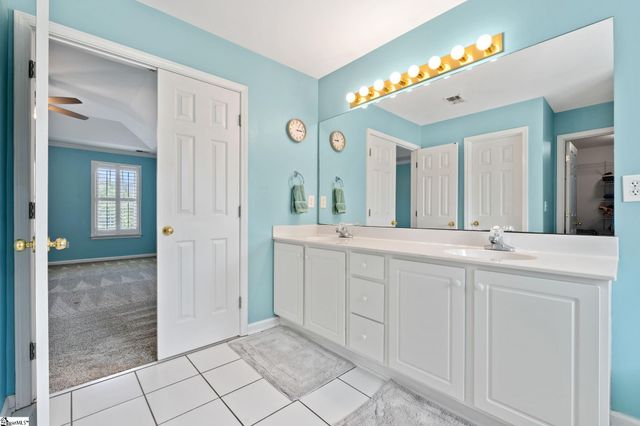 18 Pinehurst Green Way, Greenville, SC 29609
