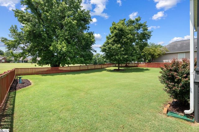 18 Pinehurst Green Way, Greenville, SC 29609
