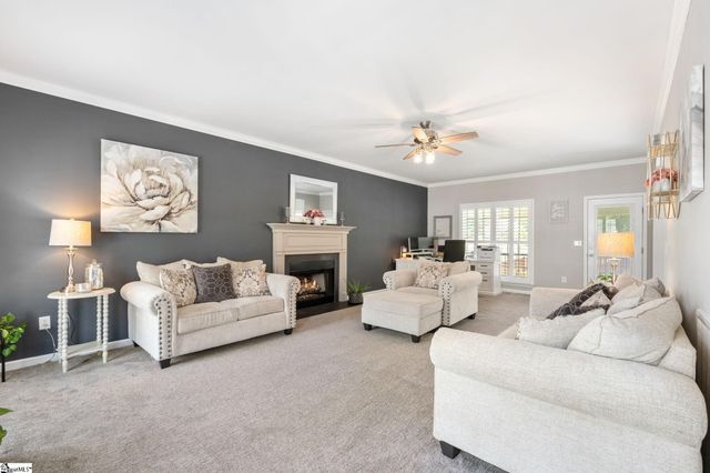 18 Pinehurst Green Way, Greenville, SC 29609