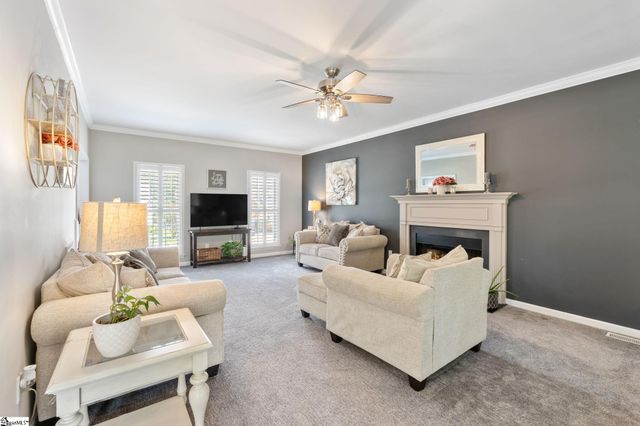 18 Pinehurst Green Way, Greenville, SC 29609