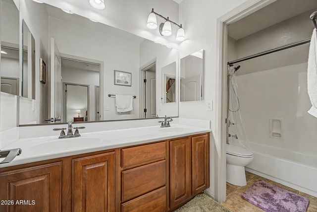 2996 E AGRITOPIA Loop N, Gilbert, AZ 85296