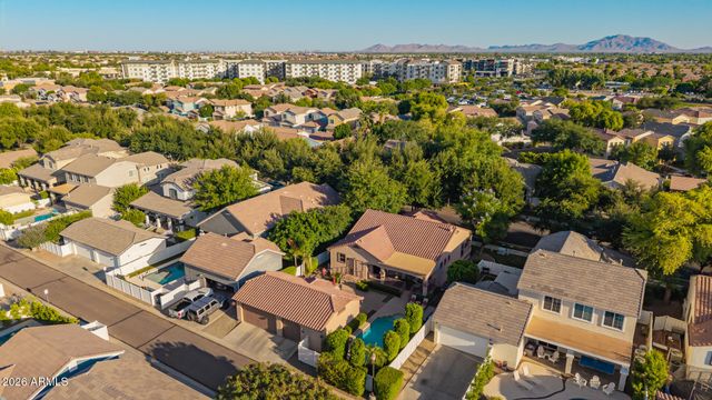 2996 E AGRITOPIA Loop N, Gilbert, AZ 85296