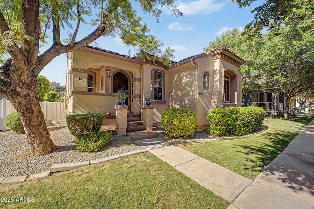 2996 E AGRITOPIA Loop N, Gilbert, AZ 85296