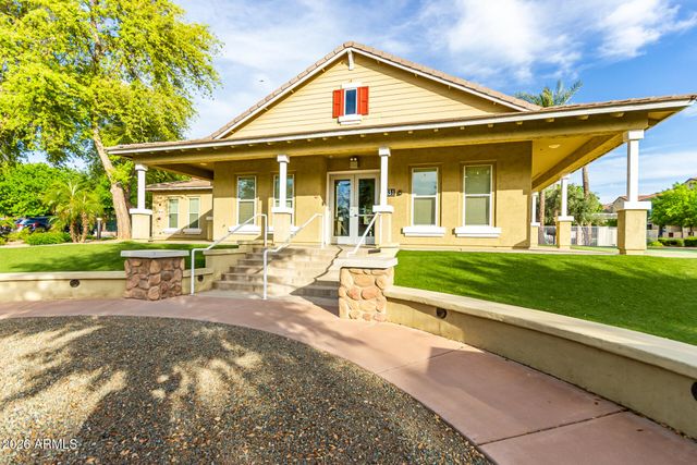 2996 E AGRITOPIA Loop N, Gilbert, AZ 85296