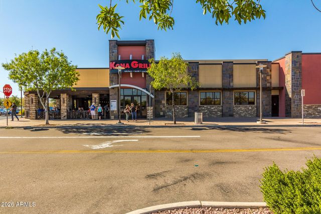 2996 E AGRITOPIA Loop N, Gilbert, AZ 85296