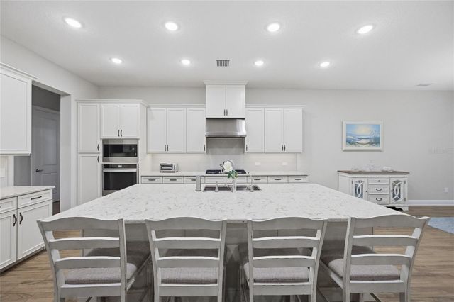 115 BROOKOVER LANE, Brandon, FL 33511