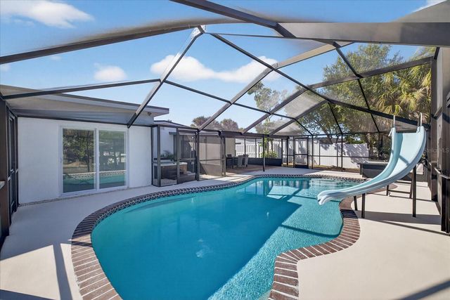 10709 DOWRY AVENUE, Tampa, FL 33615