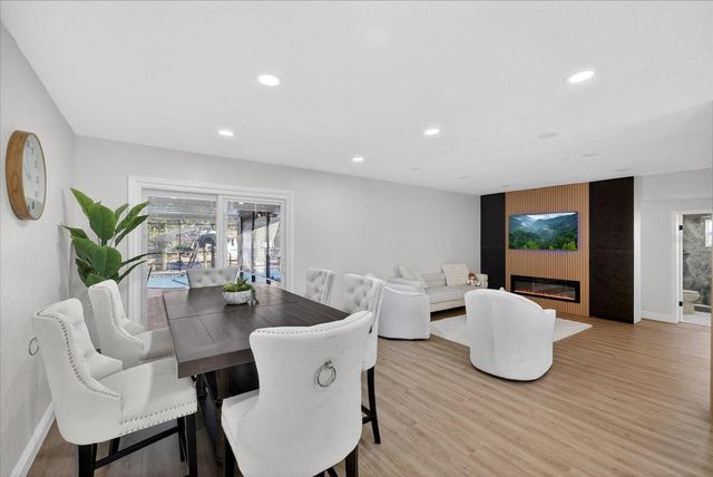 10709 DOWRY AVENUE, Tampa, FL 33615