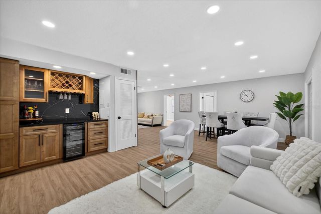 10709 DOWRY AVENUE, Tampa, FL 33615