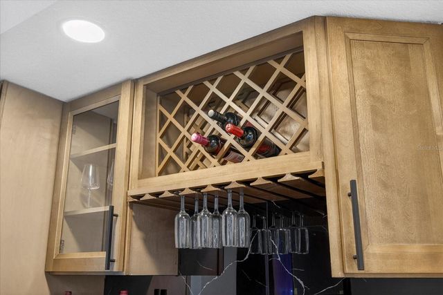 10709 DOWRY AVENUE, Tampa, FL 33615