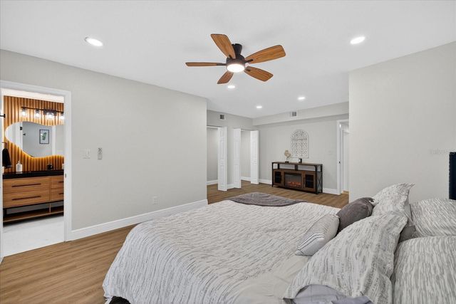 10709 DOWRY AVENUE, Tampa, FL 33615