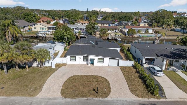 10709 DOWRY AVENUE, Tampa, FL 33615