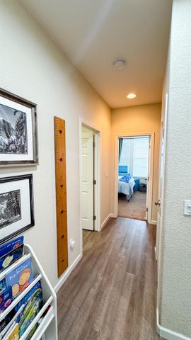 1747 Dalia Ln, Manteca, CA 95337