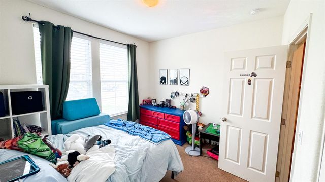 1747 Dalia Ln, Manteca, CA 95337