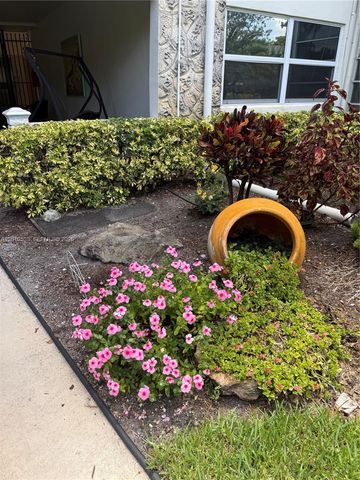 5131 W Oakland Park Boulevard 106, Lauderdale Lakes, FL 33313