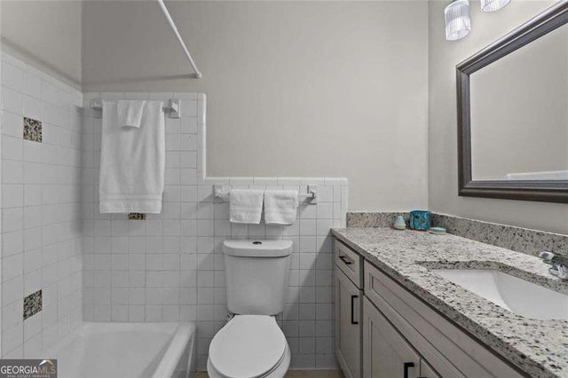 5621 Kingsport Drive NE, Sandy Springs, GA 30342
