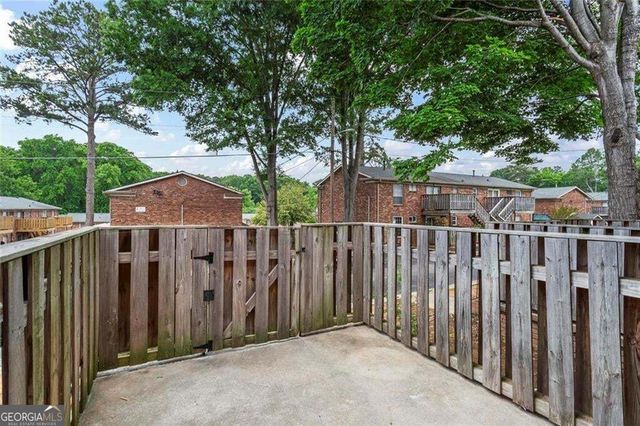 5621 Kingsport Drive NE, Sandy Springs, GA 30342