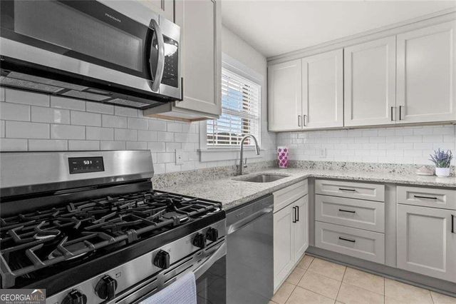 5621 Kingsport Drive NE, Sandy Springs, GA 30342