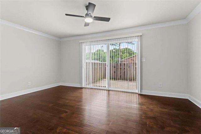 5621 Kingsport Drive NE, Sandy Springs, GA 30342