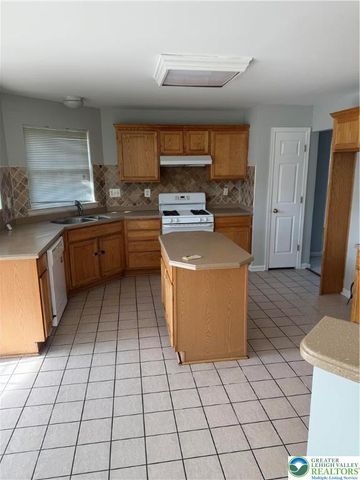 1179 Blair Road, Hanover Twp, PA 18017